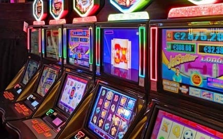 Kotoa Käsin Rikastumisen Salaisuudet: Nettivoittojen Mestariopas