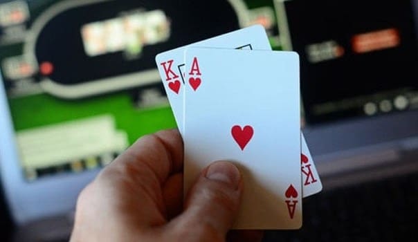 Why play online poker with Paypal?